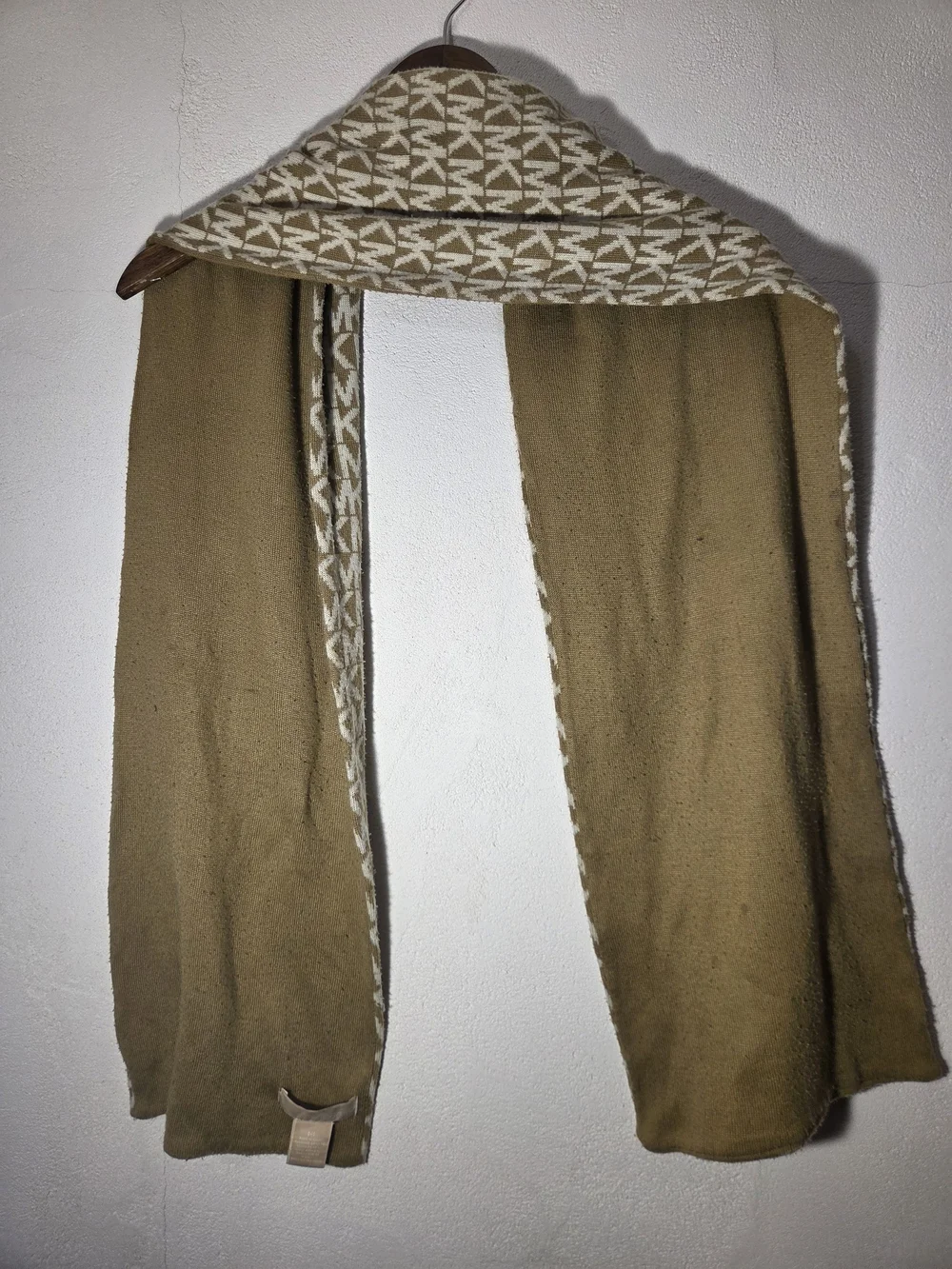 Michael Kors Beige Logo Knit Scarf for Men